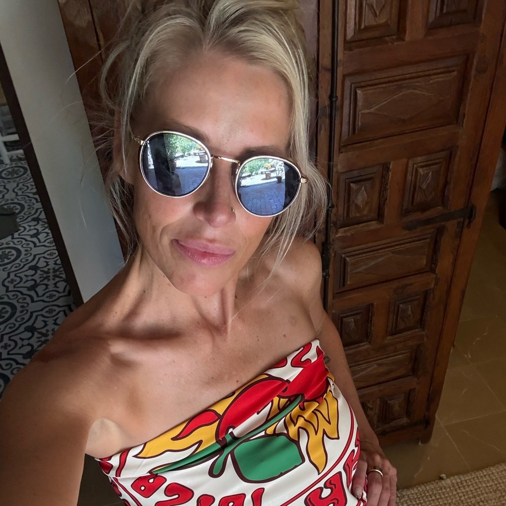 Meet your Posher, Sara